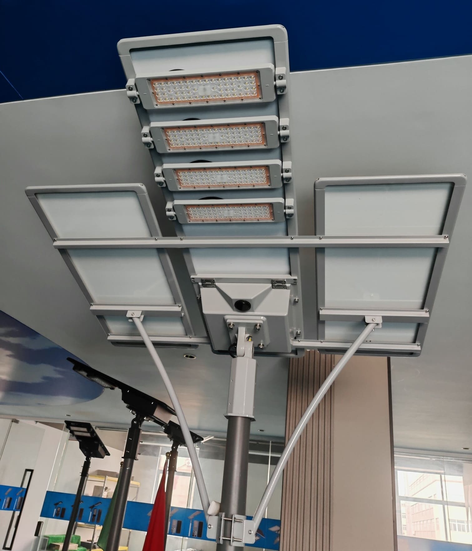 200W Solar Street Light